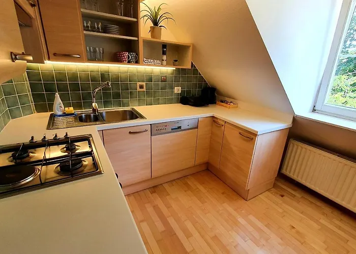 Petkovsek And Hiša za goste Ljubljana